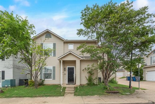 301 Ensenada Plz, Dallas, TX, 75211-7691 | Card Image