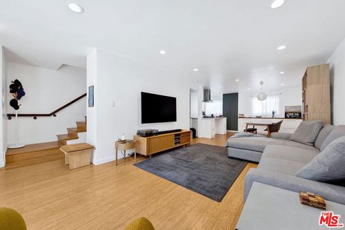 2-3627 Keystone Ave, Los Angeles, CA, 90034-4641 | Card Image