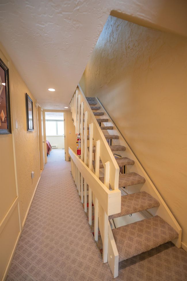 29A Maple Hill Loop, Condo with 3 bedrooms, 4 bathrooms and null parking in West Dover VT | Image 13
