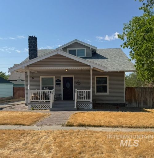 405 8th Ave N, Buhl, ID, 83316-1105 | Card Image