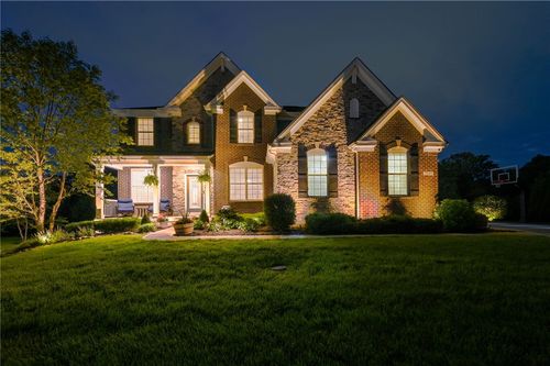 7347 Glenview Farm Dr, West Chester, OH, 45069-7753 | Card Image