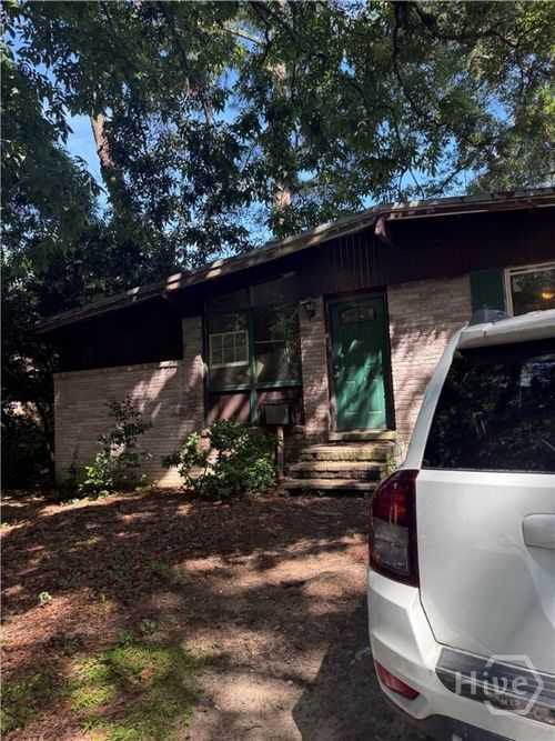 8608 Hurst Ave, Savannah, GA, 31406-6016 | Card Image