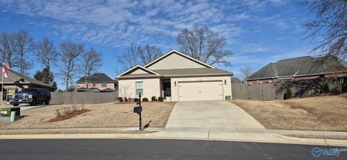 514 Wolf Trace Ln Sw, Hartselle, AL, 35640-3901 | Card Image