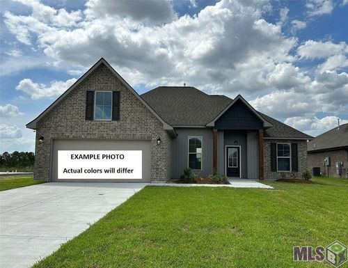 39724 Farming Ln, Pearl River, LA, 70452-4100 | Card Image