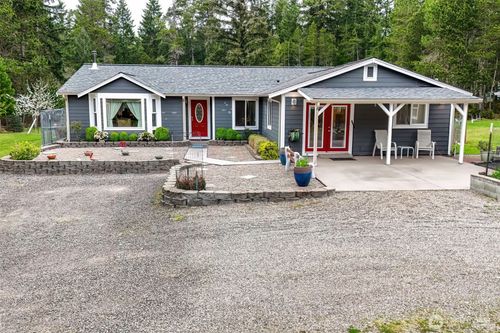 10720 Wicks Lake Rd Sw, Port Orchard, WA, 98367-6925 | Card Image