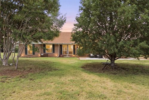 180 Bend Of The Bosque Rd, China Spring, TX, 76633-3268 | Card Image