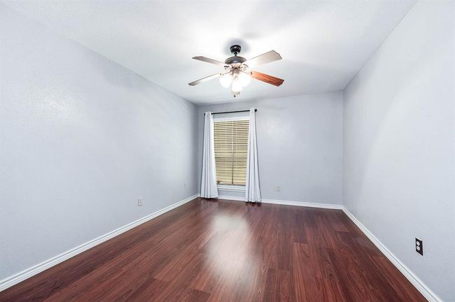 Primary bedroom | Image 10