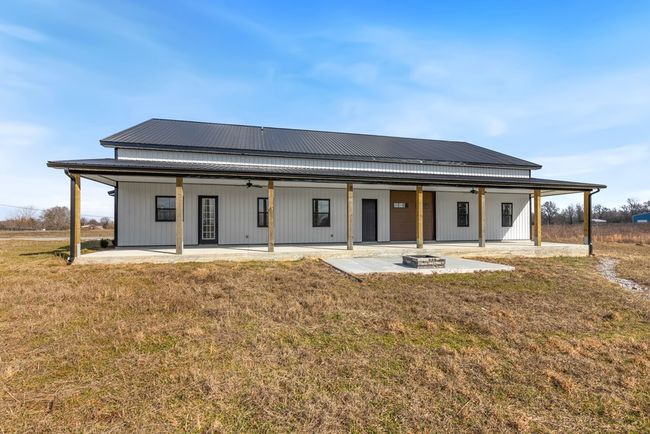 1807 Three Island Rd, Home with 3 bedrooms, 3 bathrooms and 5 parking in Walling TN | Image 27
