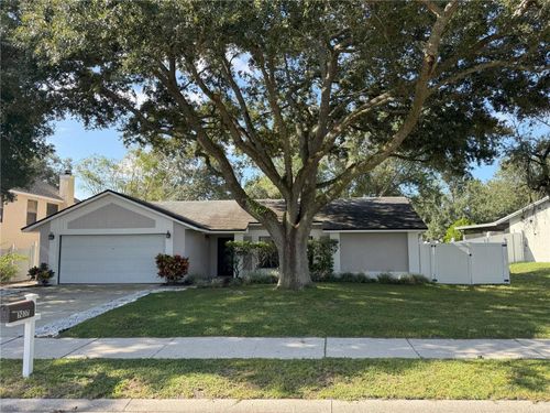 1037 Mckinnon Ave, OVIEDO, FL, 32765-7074 | Card Image