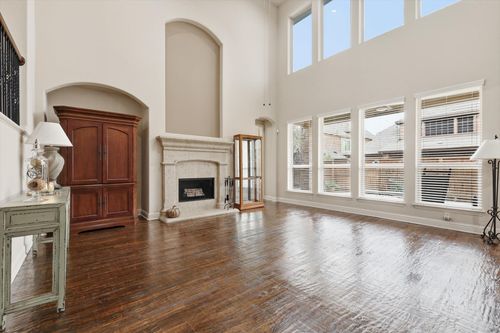 1113 Grant Ave, Lantana, TX, 76226-5546 | Card Image