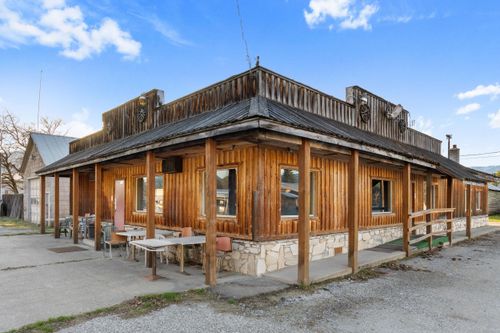 302 Center Ave, Northport, WA, 99157-5100 | Card Image