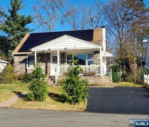 15 Brook St, Mahwah, NJ, 07430-1103 | Card Image