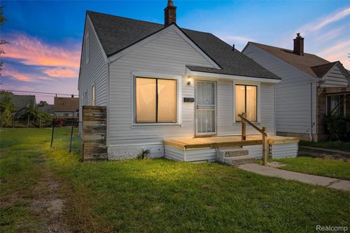 18822 Buffalo St, Detroit, MI, 48234-2441 | Card Image