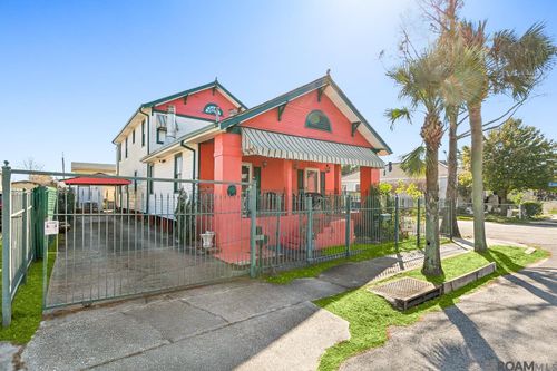 2001 Congress St, New Orleans, LA, 70117-5929 | Card Image