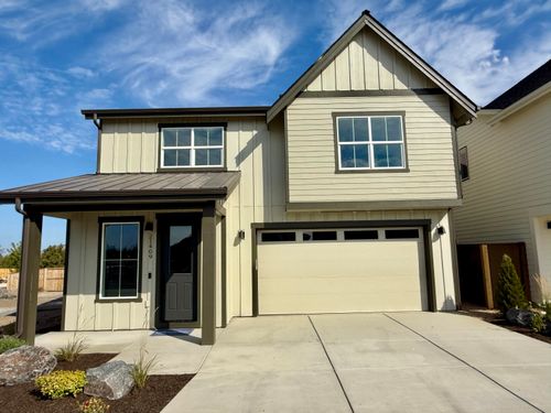 21409 Krakatoa Ct, Bend, OR, 97702-1235 | Card Image