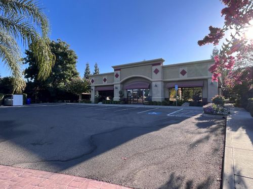 1851 Freedom Ln, Atwater, CA, 95301-5210 | Card Image
