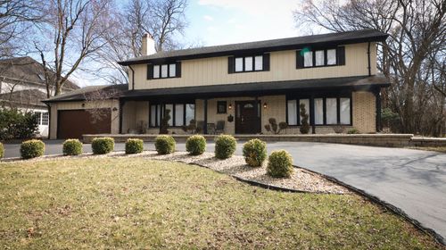 2702 1st Private Rd, Flossmoor, IL, 60422-1843 | Card Image