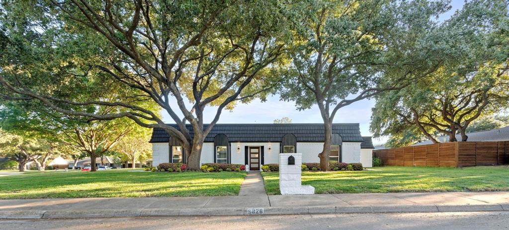 Hillwood Ln, Dallas, TX 75248