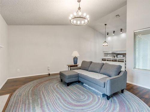6418 Galaxie Ter, Oklahoma City, OK, 73132-7020 | Card Image