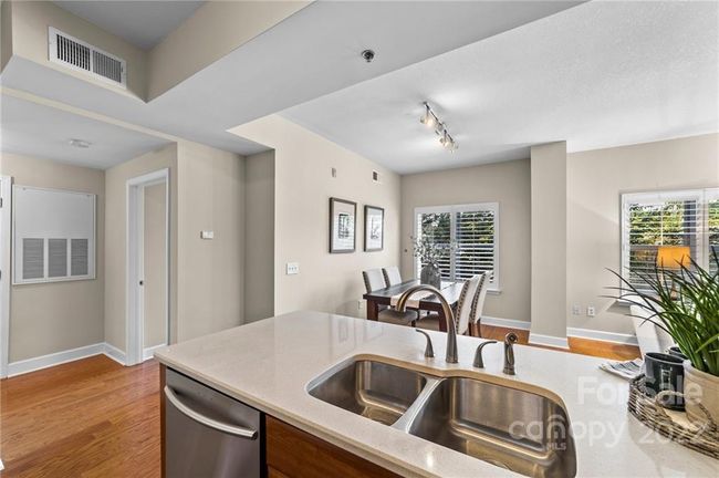 UNIT-305 - 1320 Fillmore Ave, Condo with 2 bedrooms, 2 bathrooms and null parking in Charlotte NC | Image 6