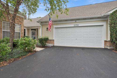 0-2058 Carillon Dr, Grayslake, IL, 60030-4426 | Card Image