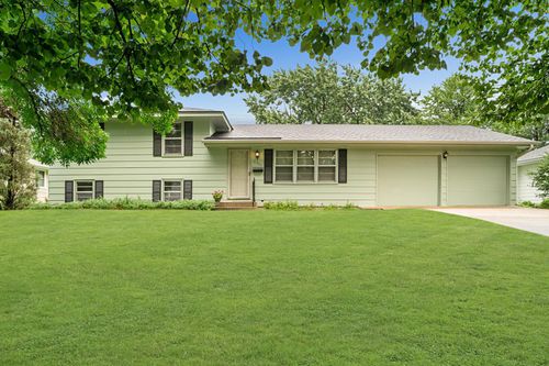 8341 Ewing Ave S, Bloomington, MN, 55431 | Card Image