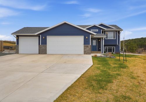 5238 Chalkstone Ct, Rapid City, SD, 57701-6518 | Card Image