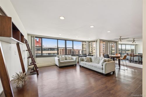 apt-9b-166 Powells Cove Blvd, Whitestone, NY, 11357-1536 | Card Image