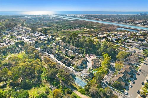2071 Meadow View Ln, Costa Mesa, CA, 92627-4051 | Card Image