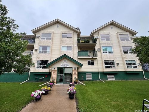 302-602 7th St, Humboldt, SK, S0K2A0 | Card Image