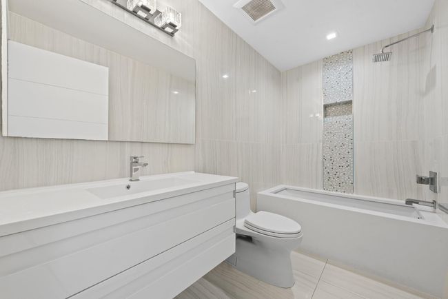 4921 Ne 28 Th Ave, House other with 6 bedrooms, 6 bathrooms and null parking in Lighthouse Point FL | Image 29