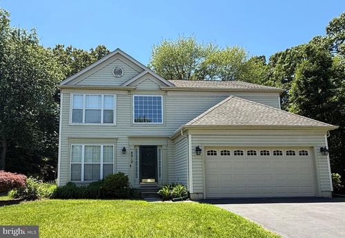 8012 Middlebury Dr, PASADENA, MD, 21122-3257 | Card Image