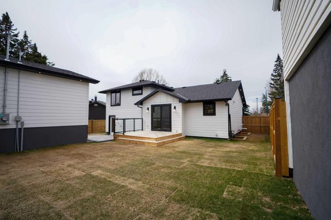 16 Calandar Road Nw, Home with 5 bedrooms, 3 bathrooms and 2 parking in Calgary AB | Image 36