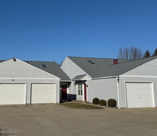 b-3406 Ivy Hill Circle, Cortland, OH, 44410 | Card Image