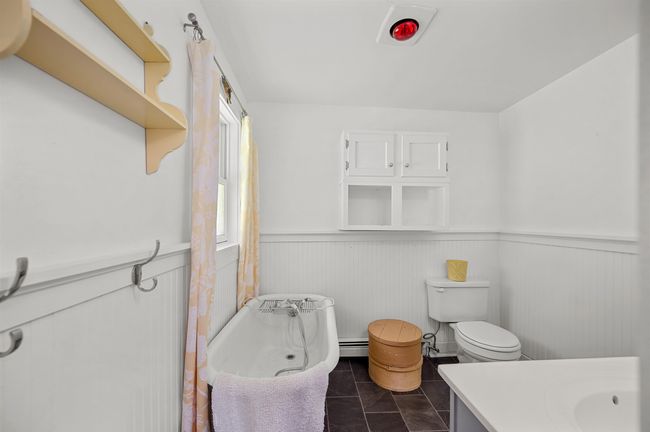 184 W Loop Rd, House other with 3 bedrooms, 2 bathrooms and null parking in Elmore VT | Image 21
