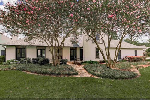 1605 Applewood Rd, Baton Rouge, LA, 70808-5910 | Card Image