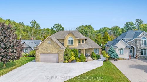 3750 Kalar Rd, Niagara Falls, ON, L2H0K2 | Card Image
