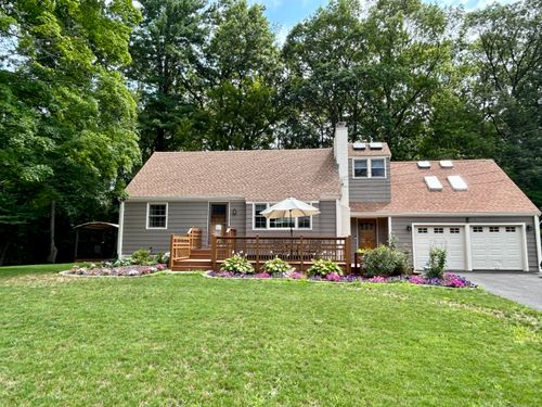 38 Tanglewood Rd, Farmington, CT, 06032-1129 | Card Image