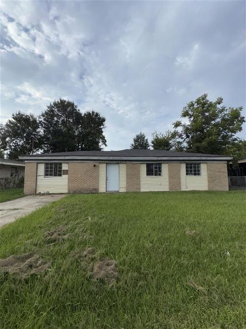 1301 Sage Dr Drive, Lake Charles, LA, 70607 | Card Image