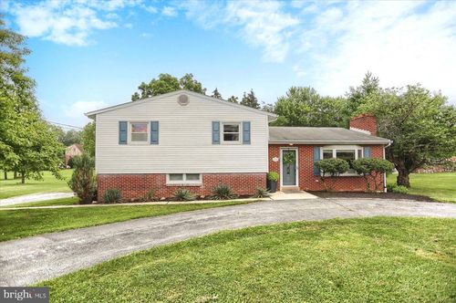 5860 Mimosa St, HARRISBURG, PA, 17112-1630 | Card Image