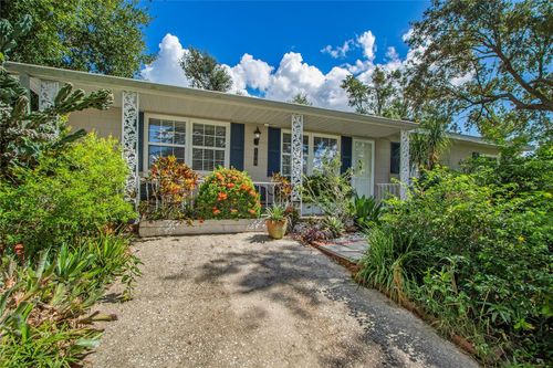 108 The Cres, Minneola, FL, 34715-9437 | Card Image