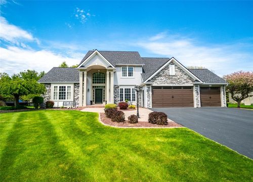 746 Hailey Dr, Webster, NY, 14580-4052 | Card Image