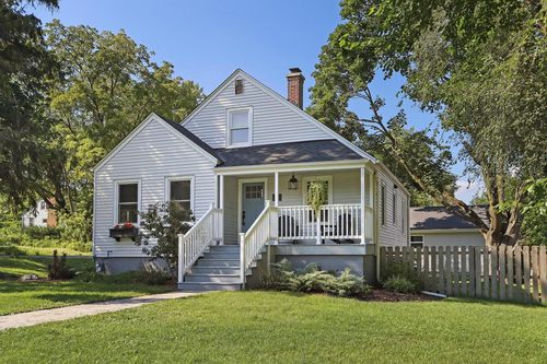 70 Olive Street, Williams Bay, WI, 53191 | Card Image