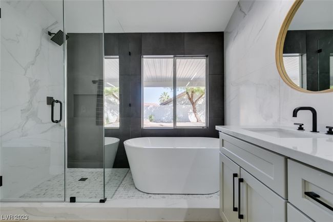 337 Evan Picone Dr, House other with 4 bedrooms, 3 bathrooms and null parking in Henderson NV | Image 9
