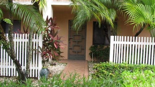 apt-107-7260 Kinghurst Dr, Delray Beach, FL, 33446-2975 | Card Image