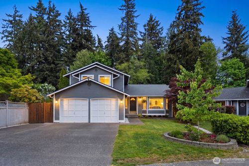 16905 17th Dr Se, Mill Creek, WA, 98012-8015 | Card Image