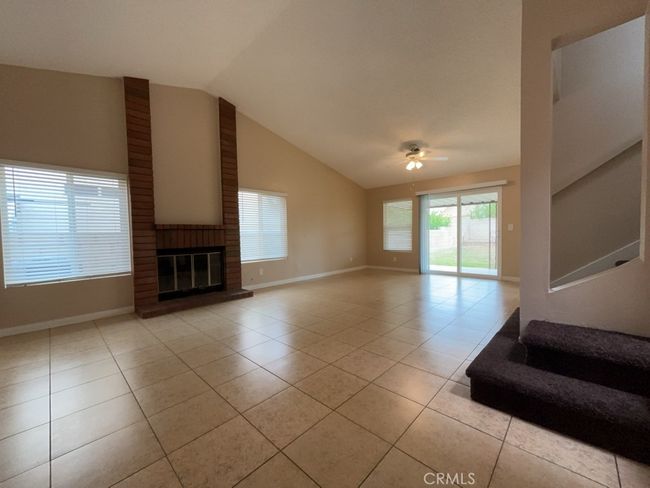 25208 Aleppo Way, House other with 3 bedrooms, 2 bathrooms and 2 parking in Moreno Valley CA | Image 4