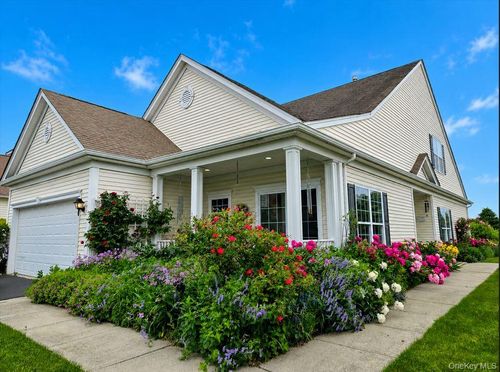 10 Louden Loop, Mount Sinai, NY, 11766-3410 | Card Image