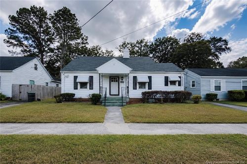1105 Colonial Ave, Greenville, NC, 27834-1828 | Card Image