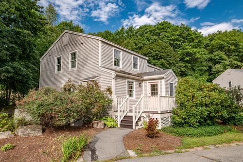 31-31 Oakwood Drive, Hallowell, ME, 04347 | Card Image